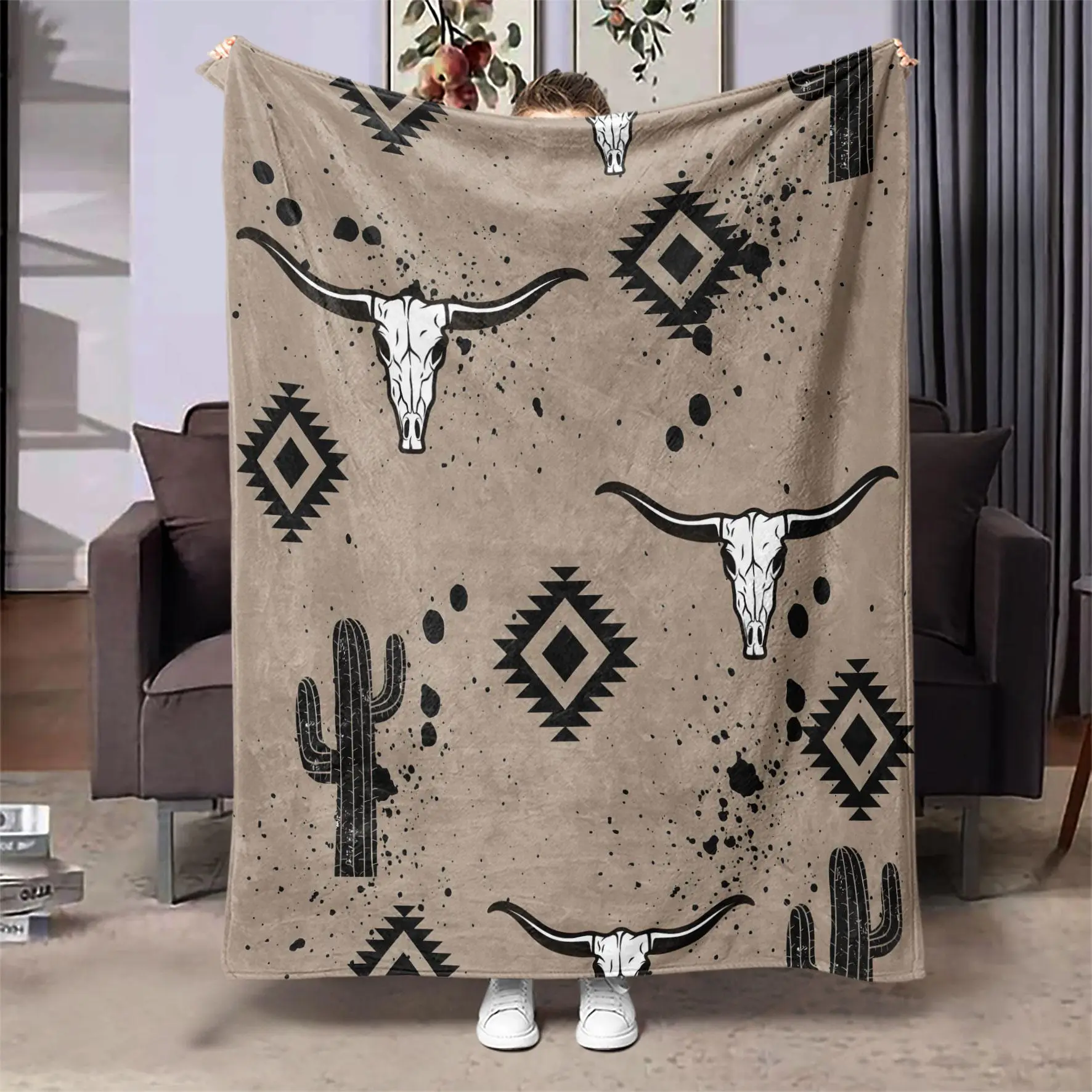 Western Desert Cactus & Bull Head Pattern Blanket, Soft Throw Blanket, Air-conditioned Room Blanket, Warm Nap Blanket for Home Office Travel Camping