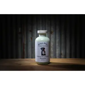 Betty's Bees Pet Care Oatmeal & Lavender Dog Shampoo, Animal Safe Shampoos for Canine Grooming
