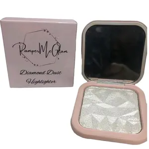 Pamper Glam Diamond Dust Highlighter in Beautie - Shimmering Highlighter with Pink Box and Compact - Bronzer