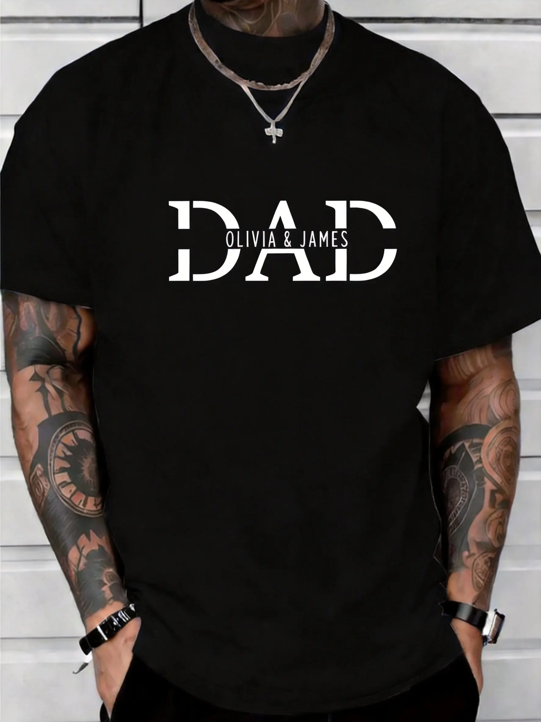 Personalized Dad T-Shirt with Custom Kids' Names, Minimalist Split Letter Graphic, 100% Cotton Casual Short Sleeve Round Neck Top for Men, Father's Day Gift