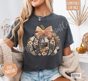 Floral Ghost Pumpkin Comfort Colors, Trendy Women's Fall Tshirt