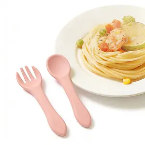 Silicone Feeding Spoon fork, 2 Counts/set Baby Soft Training Spoon fork,Baby Tableware Feeding Supplies, Dishwasher Clean,Cook Resistant,Durable Utensils Tableware, Silicone Utensils Set