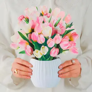 Tulip Kisses Pop-Up Bouquet