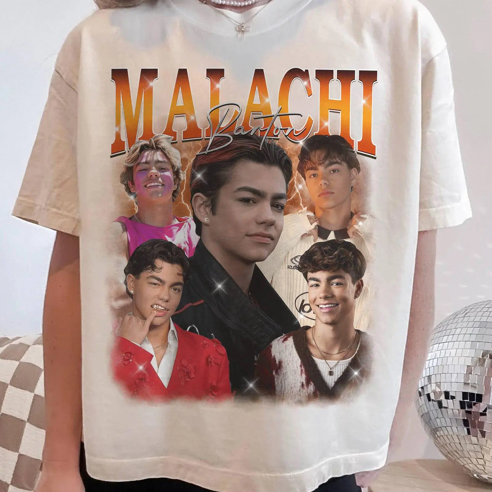 Malachi Barton Homage Shirt, The Rise Of Red Characters Bootleg 90s Shirt, Descendants Zombies World Tour Shirt