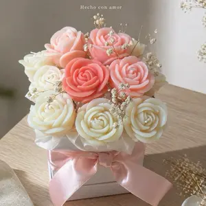 “Vela decorativa en forma de rosas  | Regalo elegante para Día de las Madres”