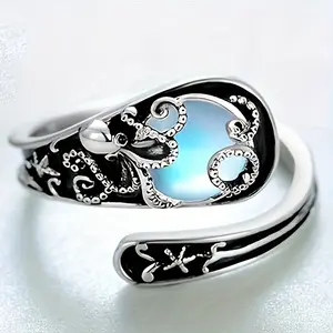 Women’s ring: a simple Hawaiian octopus design, open and adjustable; versatile women’s jewelry—a must-have for girls and a perfect gift for Valentine’s Day, Mother’s Day, Easter, and Carnival/Mardi Gras.