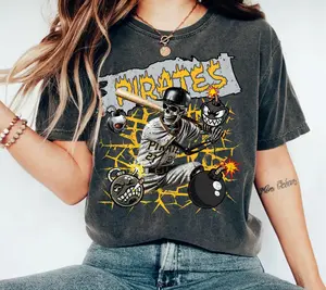 Colorsï½® Pittsburgh Pirate T-shirt, Pittsburgh baseball Fan T-shirt, Pirate Skeleton Tee