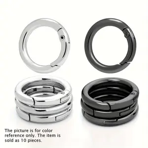 Spring O-ring clasp - A DIY creative accessory, a keychain hook for handbag straps. The durable circular clasp design and secure locking mechanism.