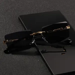 1pc Rimless Sunglasses Rectangle Women Men Shades Small Square Sun Glasses For Female Male Beach Vacation Travel Eyewear