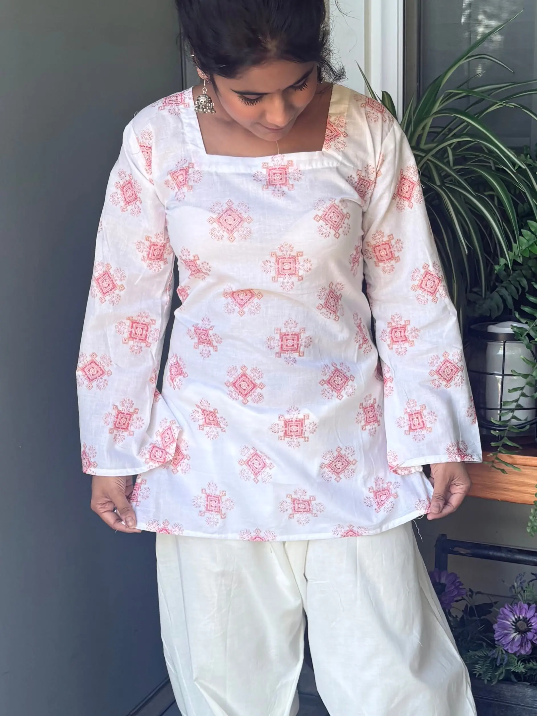 “Misri” Kurti “Misri” Kurti