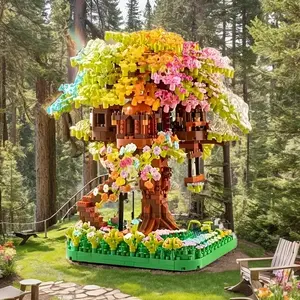 Cherry Blossom Tree House Design Building Blocks Toy, 1680pcs Creative Tree House Building Blocks Toy, DIY Building Blocks for Teens & Adults
