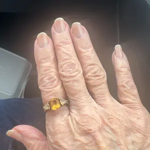 Tinovo Uno Get Strong Nail Hardener, Alcohol-Free Keratin Formula, Natural Fast-Drying, Long-Lasting Shine, Protects Nails from Breaks and Chips, Natural Healthy Pink, Nail Strengthener