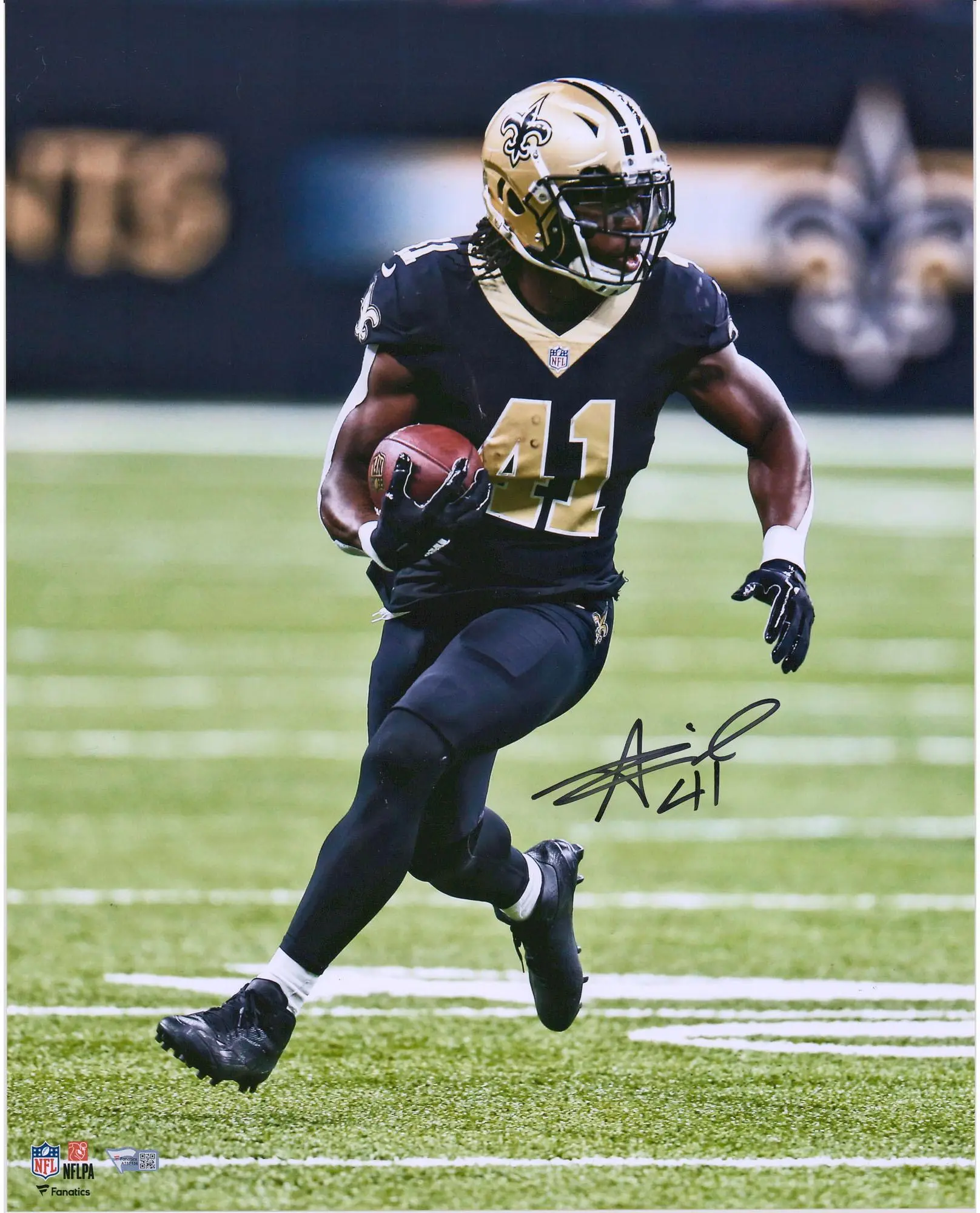Alvin Kamara New Orleans Saints Autographed 16" x 20" Black Vertical Photograph - Fanatics Authentic Certified