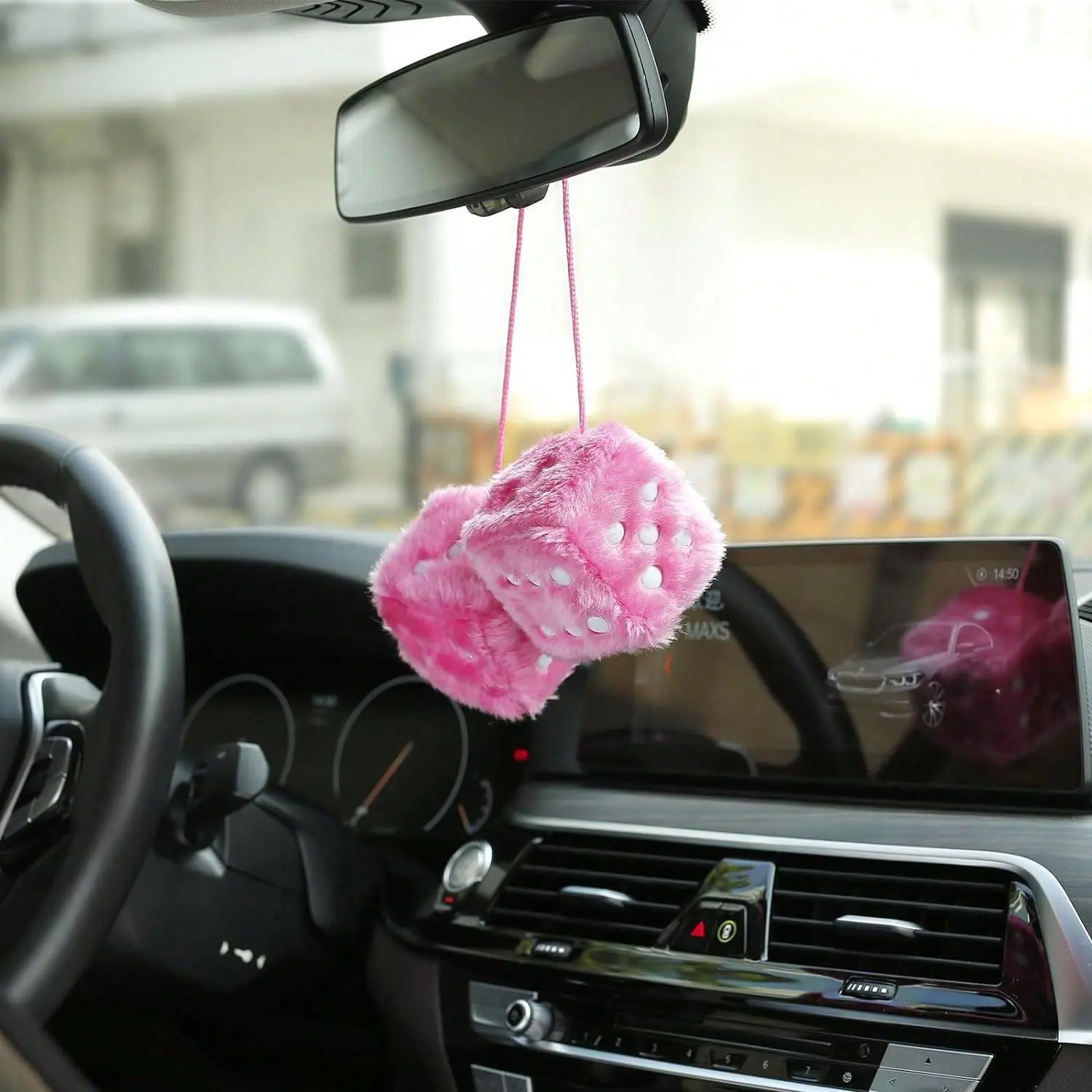 Dice Shaped Car Hanging Ornament, Cute Car Rearview Mirror Hanging Decoration, Universal Car Interior Decoration Accessories for Women & Men