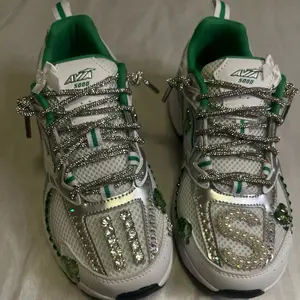 Walmart Avia Junk Sneakers - Green