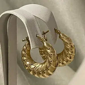 14k gold hoop earrings