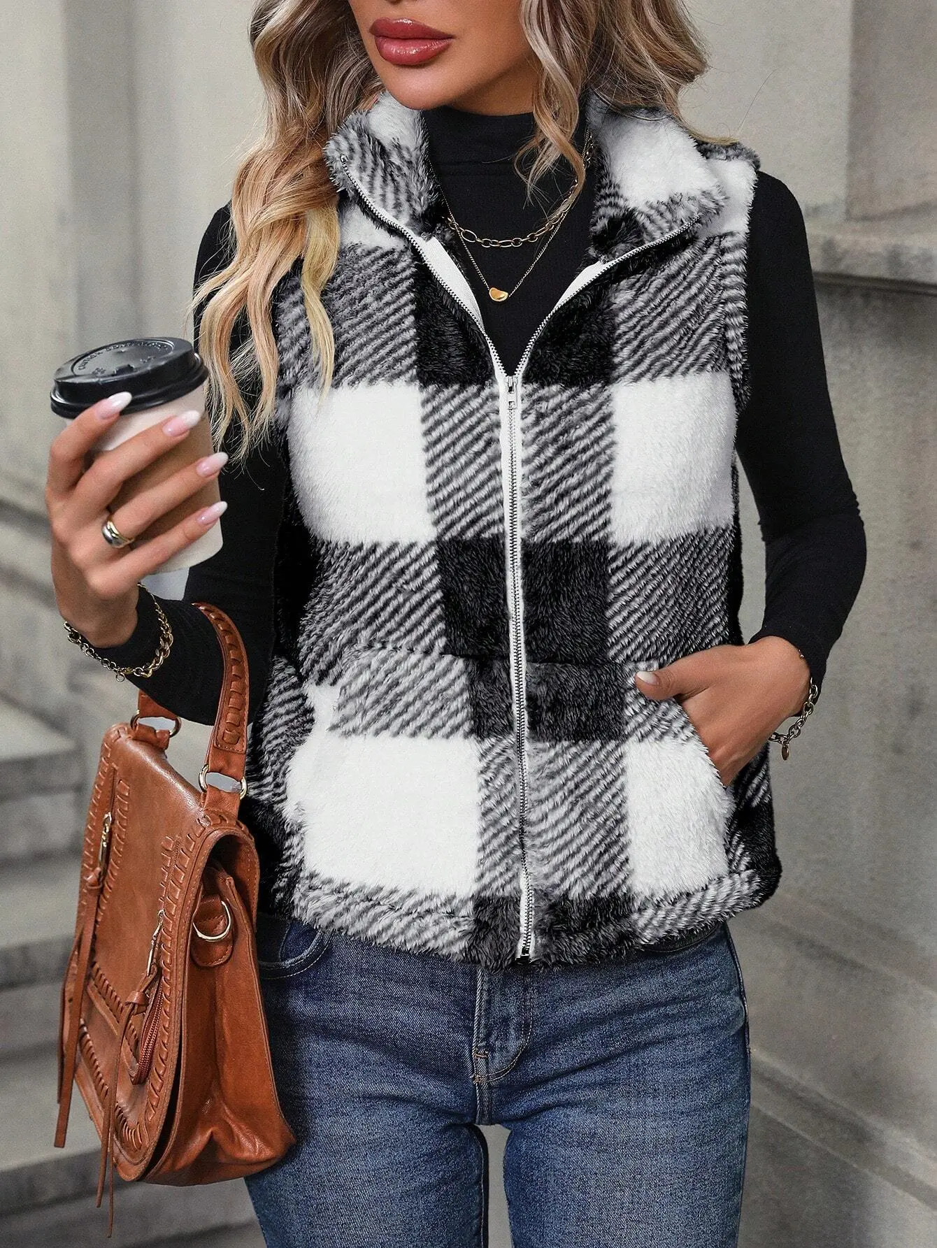 Plaid Pattern Zip-Up Fleece Vest