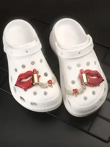4pcs Novelty Letter & Lipstick Pattern Design Shoes Decorations, Fashionable Heart & Lip Design Shoes Charm For Clogs Decoration, Shoes Accessories For Shoes DIY, Shoe Charms