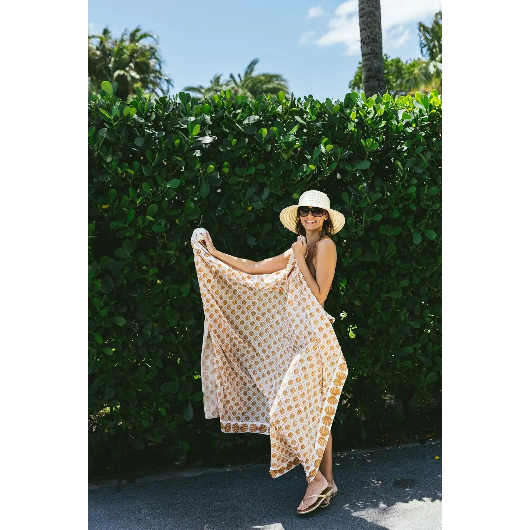 Pareo | Rattan Scallop Shell