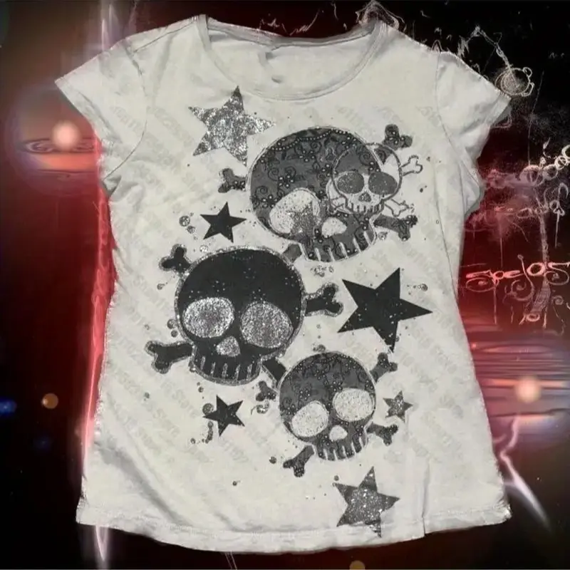 Women's Y2K Retro Cropped T-Shirt - Skull & Star Graphic Print, 2000s Vintage Goth Emo Kawaii Style, Machine Washable Round Neck Casual Top for Kpop Anime Fashion
