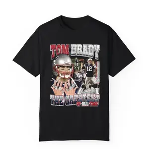 TOM BRADY T-shirt, Stylish Vintage-Inspired Design for Fans, Comfortable Unisex Tee, Vintage Football Graphic Tee, Gift For Men Women