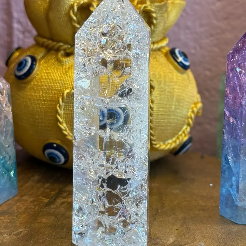 Clear Crackle Quartz Tower – Stone of Amplification, Clarity & Spiritual Light