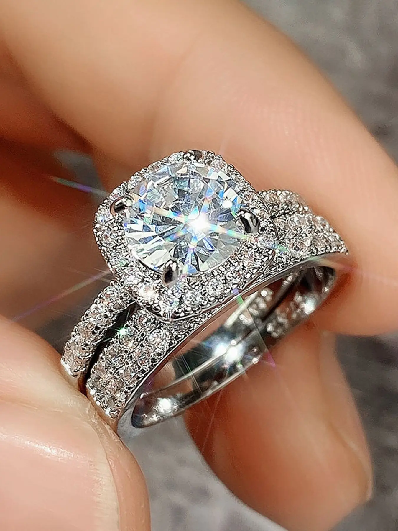Elegant Synthetic Zircon Rings Set, Beautiful Rings, Wedding Band Set, Stackable Rings Set, Stackable Finger Rings, Bridal Ring Set, Wedding Engagement Jewelry, Fashionable Jewelry, High-End Fashion Accessories, Perfect Gift for Special Occasions