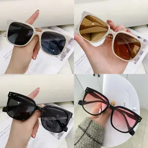 Unisex 4-Pair Large Frame Sunglasses Set - 2026 Viral Premium Sports Eyewear, Lightweight, UV Protective, Polarized Lens, Slim Face-Flattering Decorative Styles (Square, Round, Oval, Leopard Print), Daily Outdoor Accessory