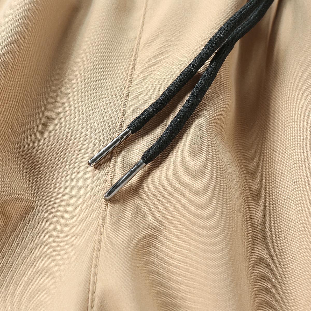 Men’s cargo shorts, solid color; outdoor tactical shorts; summer casual athletic shorts; loose fit with multiple pockets and an elastic waistband for work and hiking; suitable for outdoor hiking, everyday running, and commuting outfits.