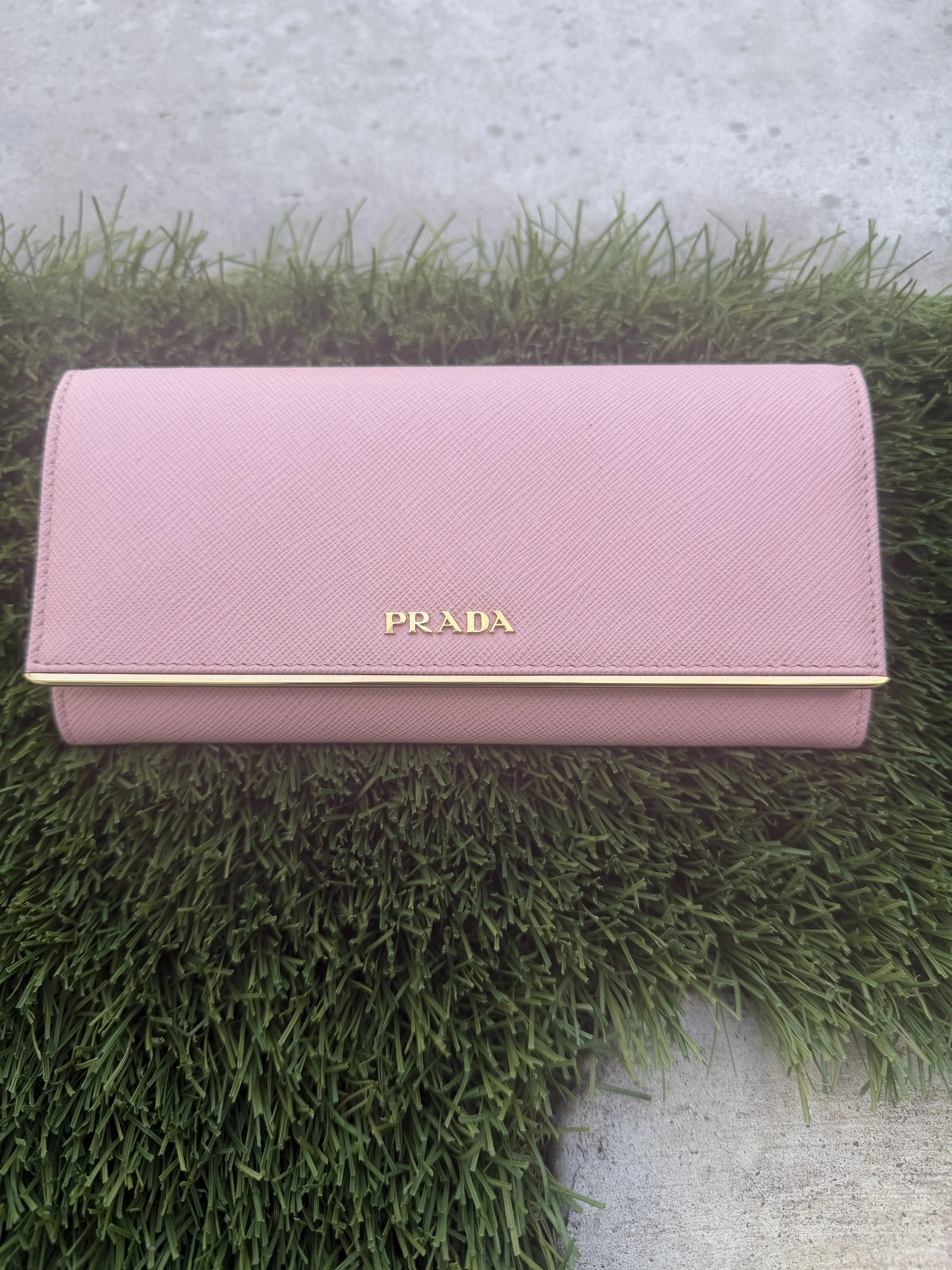 Pre-owned PRADA Leather Small Leather Goods Orchidea Saffiano Metal Continental Wallet