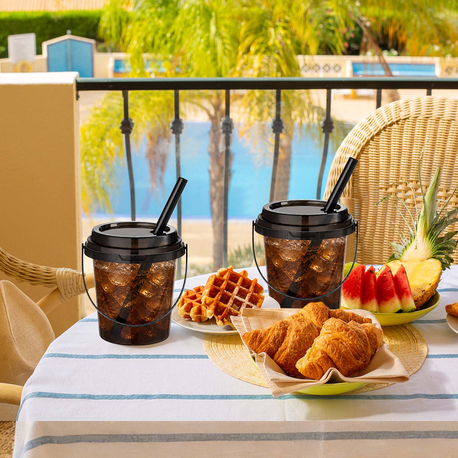 Kesaplan 30 Pack 24oz Drink Buckets with Lids and Straws, Black Bucket Cups Reusable,Stackable,with Handle,Ideal for Iced Coffee,Bubble Tea,Lemonade,Holiday and Party Use