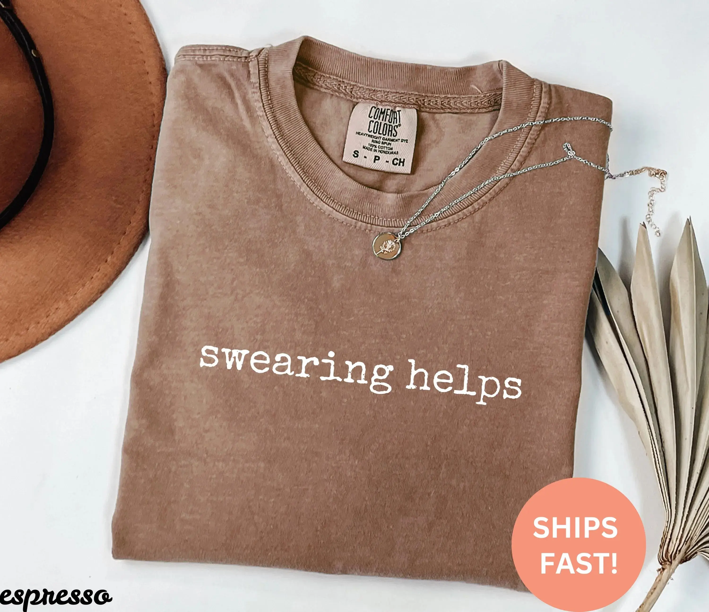Swearing Helps Funny Minimalist Shirt Sarcastic Quote Tee Retro Comfort Colors T-Shirt Adult Humor Graphic Tee Casual Everyday Gift for Men Women Unisex Top