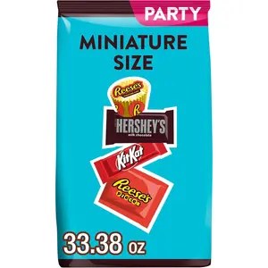 HERSHEY'S, KIT KAT and REESE'S Assorted Flavored Candy Party, 33.38 oz