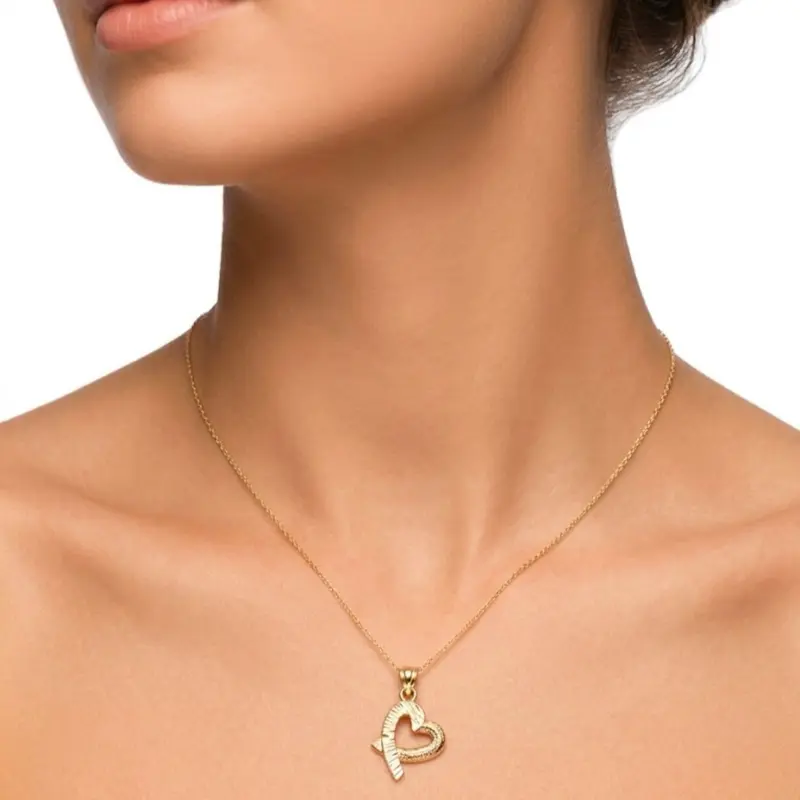 10K Gold Heart Pendant Necklace, Elegant Timeless Jewelry for Women