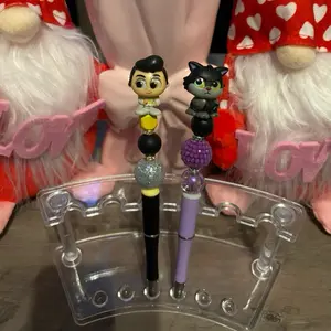 Cinderella cast Doorable pens   beads can vary