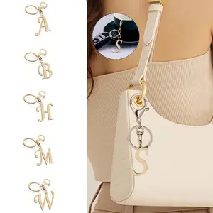 1PC Gold Letter Key chain, Bag Charm Keychain, Initial Letter Pendant, Decoration, Bag Accessories, Backpacks, Tote Bags, Handbags Pendant, Suitable For Giving To Friends, Family, Holiday Souvenirs
