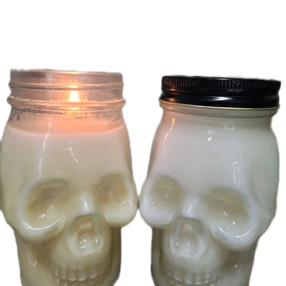16 OZ Hand Poured Soy Skull Candle. 16 OZ Hand Poured Soy Skull Candle.