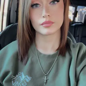 Product Review of Waterproof Freckles Pen: Faux Freckle Stamp and Fine Tip Eyeliner for Realistic, Long-Lasting Freckles and Effortless Makeup, Perfect for Daily Wear and Cosplay from A**a