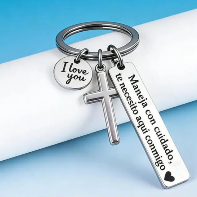Engraved 'Maneja con cuidado' Letter Pattern Stainless Steel Keychain, Keyring, Lightweight Smooth Key Accessory, Unique Gift for Boyfriend Husband Father, Perfect for Birthday Valentine Anniversary Father's Day, Gifts For Him