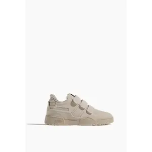 Oney Low Sneaker in Chalk