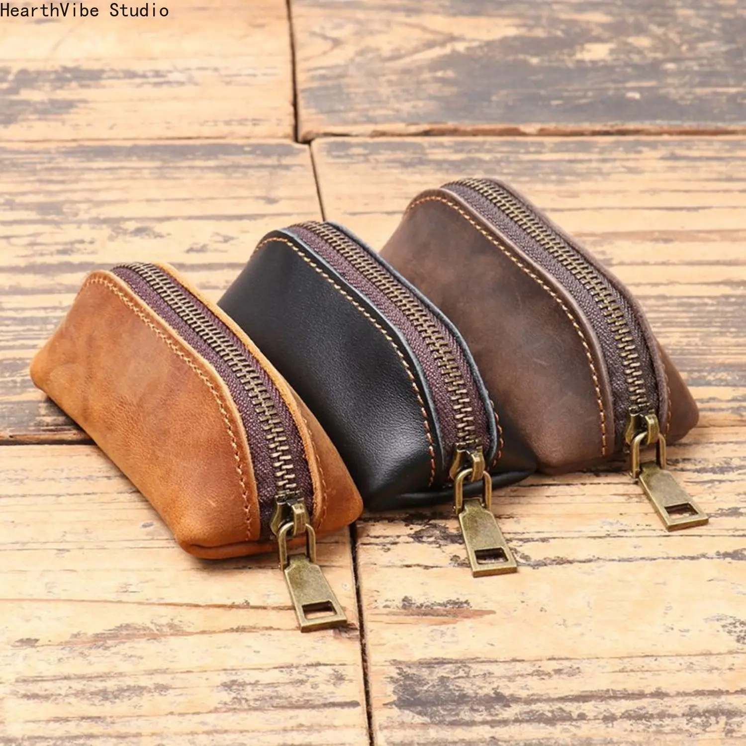 Vintage Chic Clutch Purse for Women, Small Casual Brown Wallet Organizer with Zip Closure for Cards and Keys, Casual Purse, Vintage Chic Purse