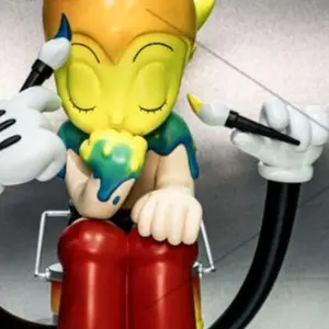 （Resin) Astr0 b0y Figure for Home Decoration