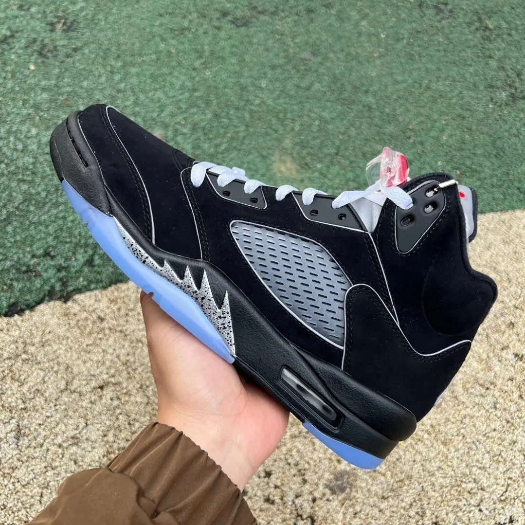 Black Metallic Reimagined casual fashion sneakers trendy basketball shoes retro classic casual shoes