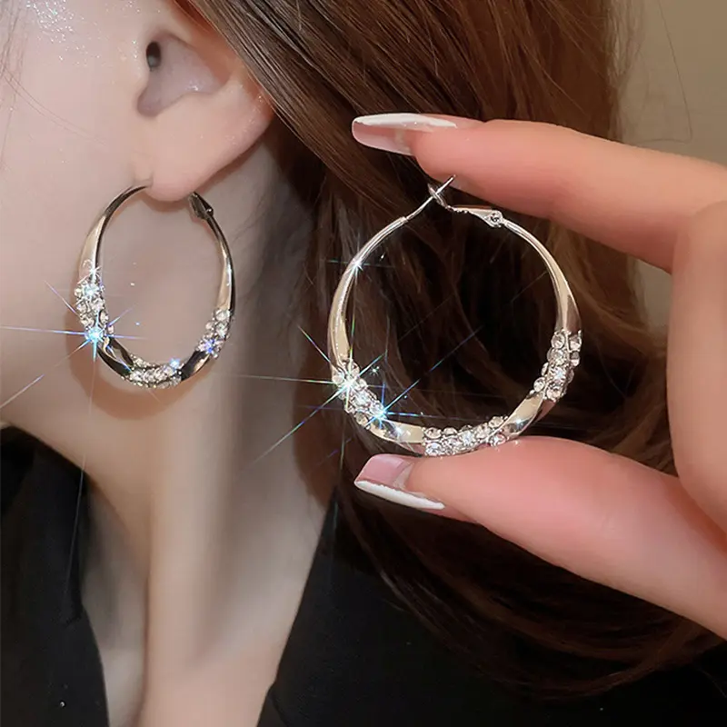 Circle Hoop Earrings with Zirconia Stones – Elegant Minimalist Gold & Silver Hoops, Dainty Sparkling Fashion Jewelry for Women