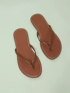 Women's Minimalist Temperament Plain Color Braid Design Leather Slip on Sandals, Trendy Toe Thong Flat Sandals, Stylish Flip Flops for Beach Vacation