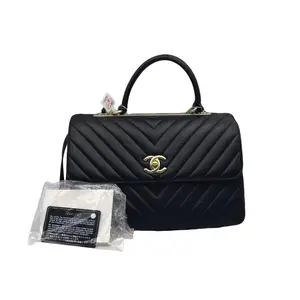 Pre-owned CHANEL france Crossbody Bags h5 Classic Trendy CC Handbag/Crossbody Bag in Black V Stitched Lambskin (Herringbone Pattern) 62243