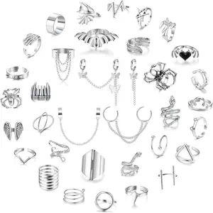 FINREZIO 35pcs Black Gothic Rings for Women Men Cool Butterfly Chain Snake Bat Spider Claw Punk Rings Pack Adjustable Big Thick Chunky Rings Alt Emo Y2k Rings Set Open Knuckle Stacking Rings Gothic Jewelry Daily