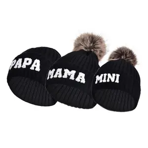 Family Matching Knit Beanies Set - "Papa/Mama/Mini" Pom-Pom Winter Hats, Knit Hat Letter Embroidery Family Matching Crochet Cap Cute Cozy Style for Family Outings & Photoshoots