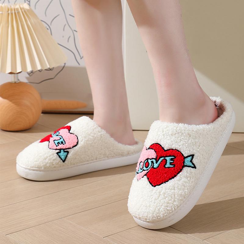 Women's Men's Cute Fuzzy Heart Slippers Memory Foam Fluffy Couple Slippers Cozy House Indoor Outdoor Shoes