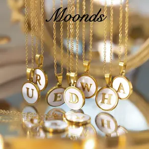 Gold necklace with round shell and 26 letters, English titanium steel pendant necklace, women's necklace, women's jewelry, Valentine's Day gift